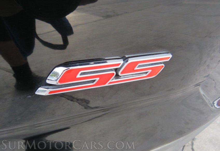 2019 Chevrolet Camaro - Image 16