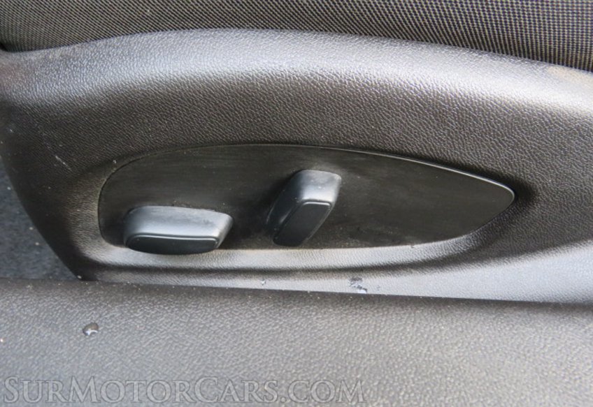 2019 Chevrolet Camaro - Image 37