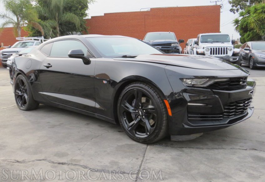 2019 Chevrolet Camaro - Image 3