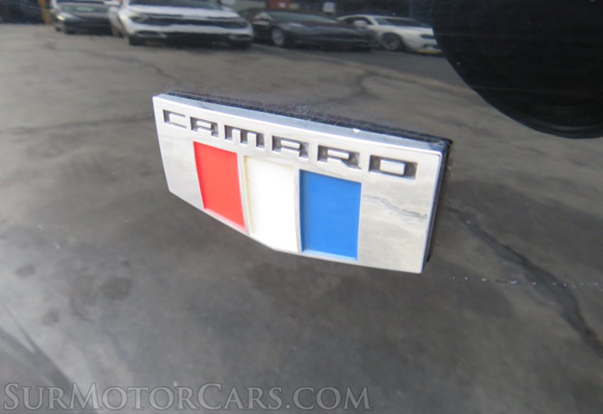 2019 Chevrolet Camaro - Image 17
