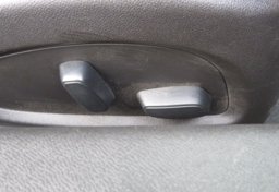 2019 Chevrolet Camaro - Image 38