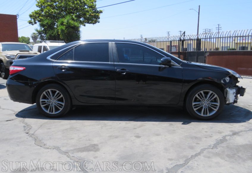 2015 Toyota Camry - Image 10