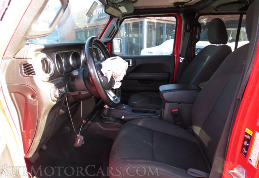 2020 Jeep Wrangler Unlimited - Image 19