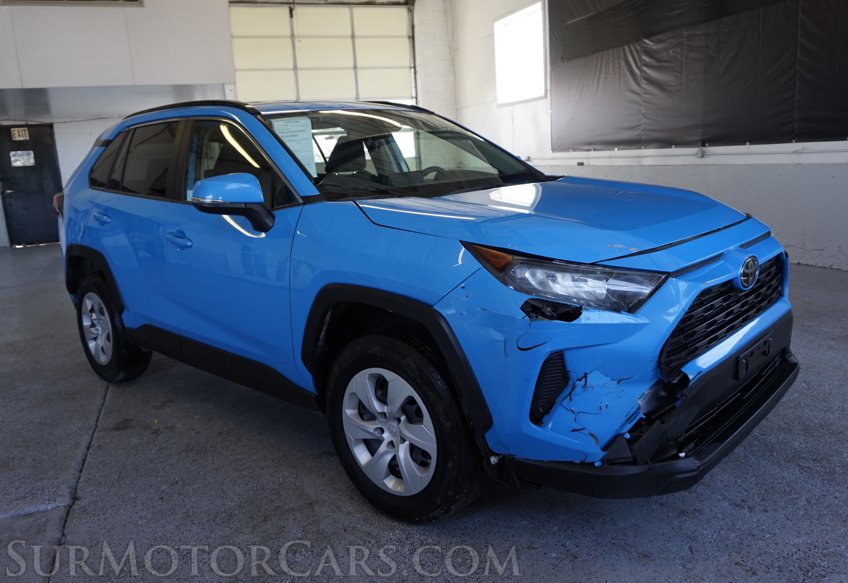 2019 Toyota RAV4 - Image 4