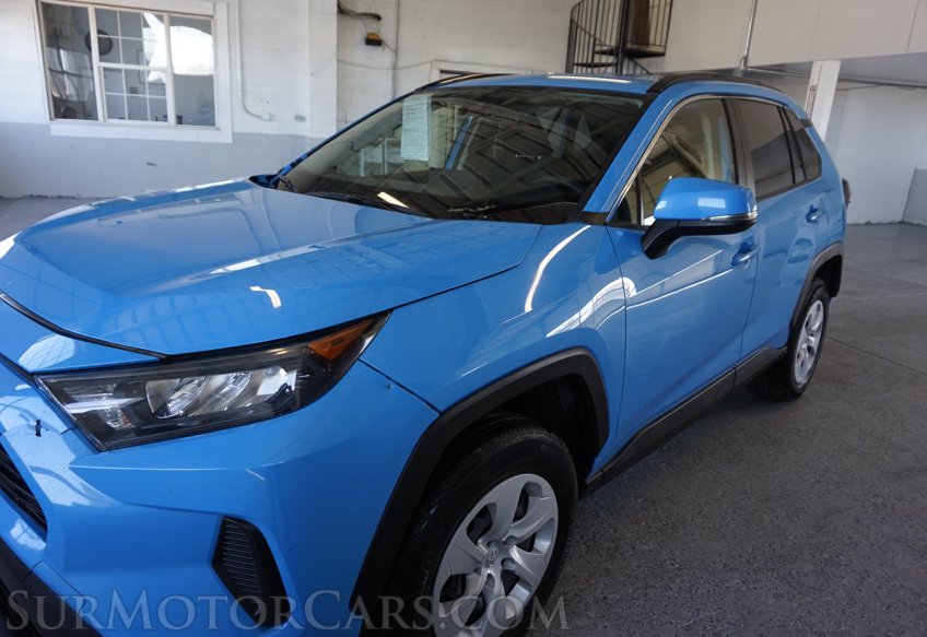 2019 Toyota RAV4 - Image 13