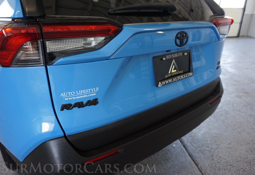 2019 Toyota RAV4 - Image 24