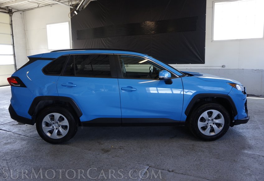 2019 Toyota RAV4 - Image 9