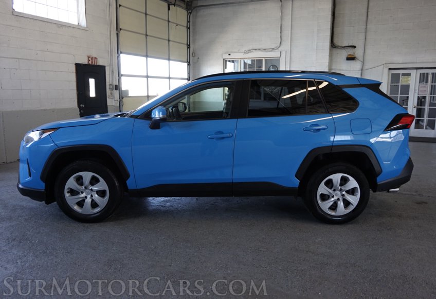 2019 Toyota RAV4 - Image 10