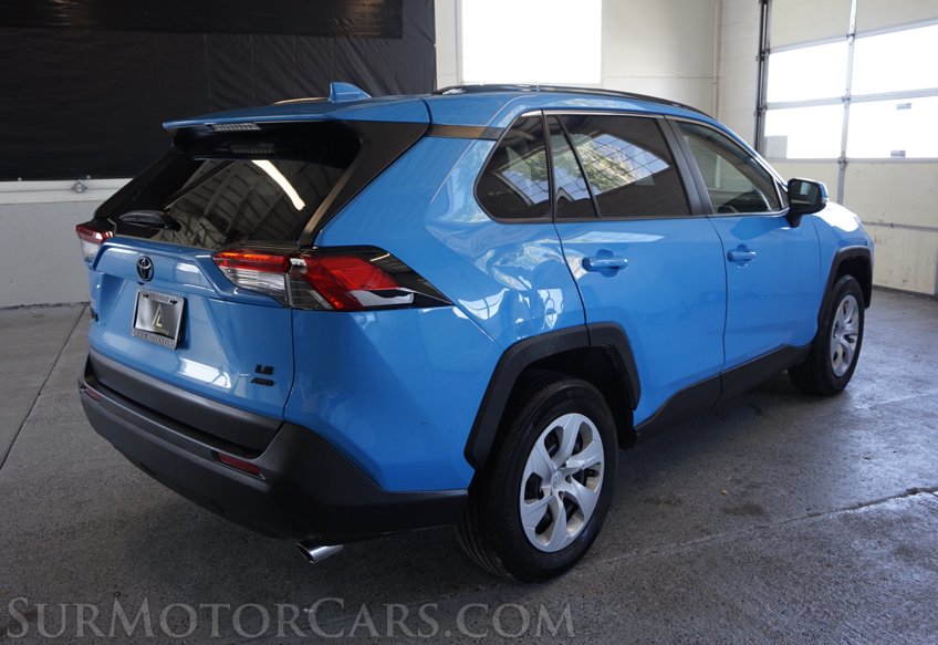 2019 Toyota RAV4 - Image 8
