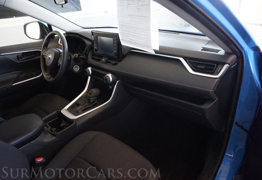 2019 Toyota RAV4 - Image 26