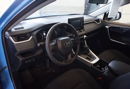 2019 Toyota RAV4 - Image 27