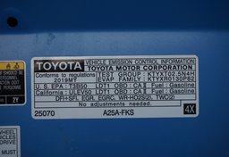 2019 Toyota RAV4 - Image 61