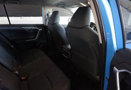 2019 Toyota RAV4 - Image 30