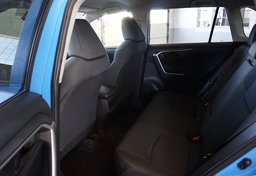 2019 Toyota RAV4 - Image 33