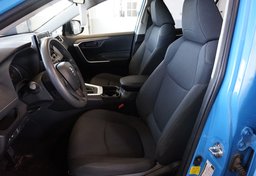 2019 Toyota RAV4 - Image 31