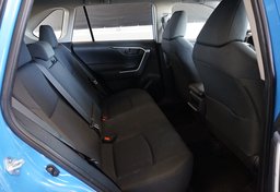 2019 Toyota RAV4 - Image 32