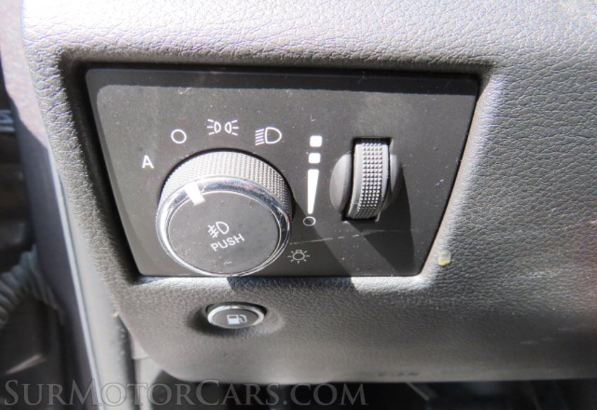 2017 Jeep Grand Cherokee - Image 47