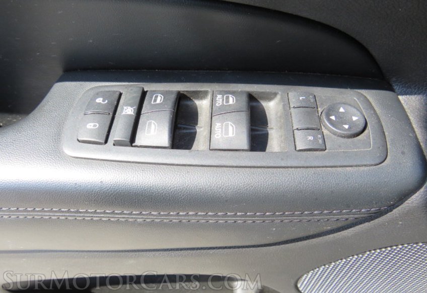 2017 Jeep Grand Cherokee - Image 46