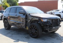 2017 Jeep Grand Cherokee - Image 2