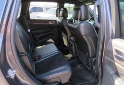 2017 Jeep Grand Cherokee - Image 33