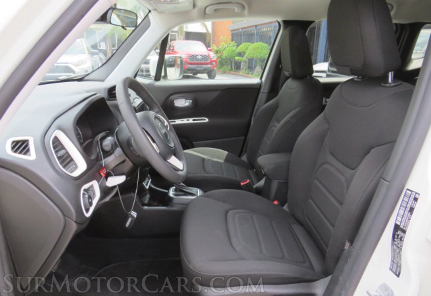 2019 Jeep Renegade - Image 21