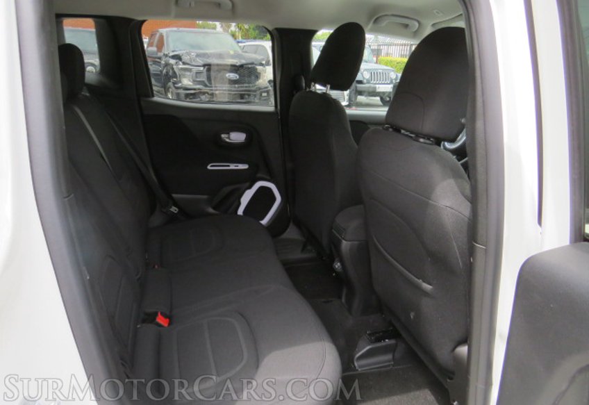 2019 Jeep Renegade - Image 26