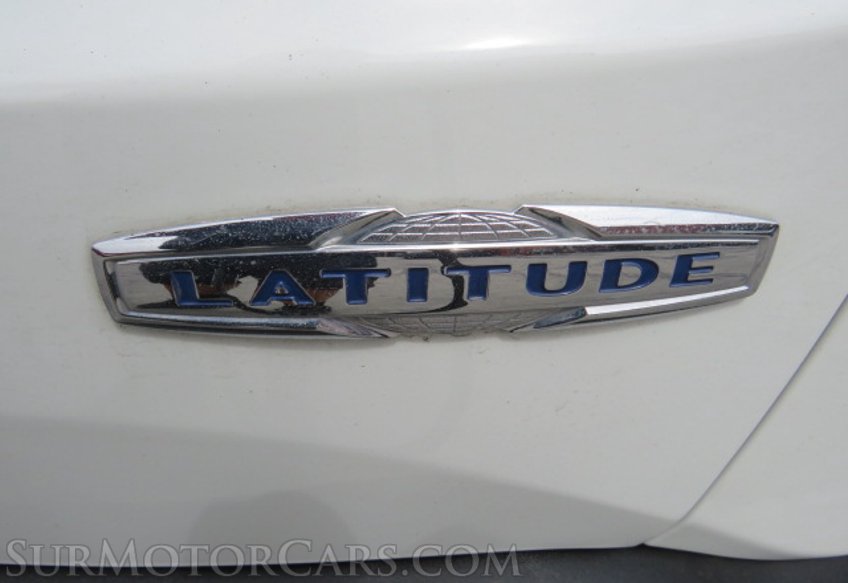 2019 Jeep Renegade - Image 12