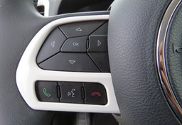 2019 Jeep Renegade - Image 36