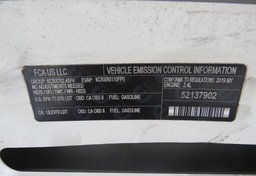 2019 Jeep Renegade - Image 47