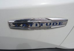 2019 Jeep Renegade - Image 12