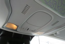 2019 Jeep Renegade - Image 40