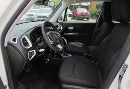 2019 Jeep Renegade - Image 22