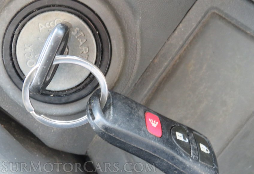 2016 Nissan Frontier - Image 40