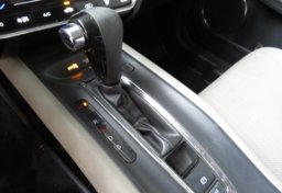 2018 Honda HR-V - Image 35