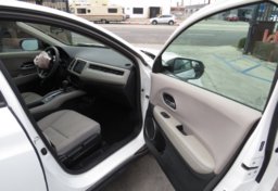 2018 Honda HR-V - Image 21