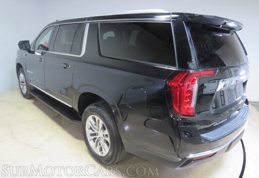 2021 GMC Yukon XL - Image 7