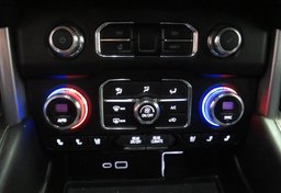 2021 GMC Yukon XL - Image 31