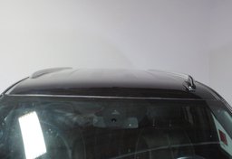 2021 GMC Yukon XL - Image 13