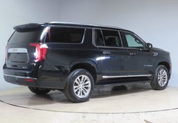 2021 GMC Yukon XL - Image 10