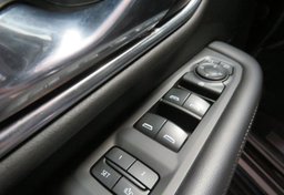 2021 GMC Yukon XL - Image 45