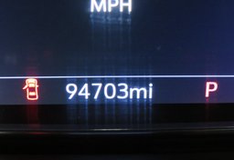 2021 GMC Yukon XL - Image 28