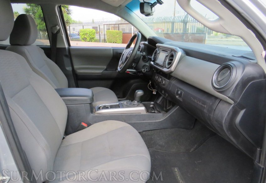 2017 Toyota Tacoma - Image 27