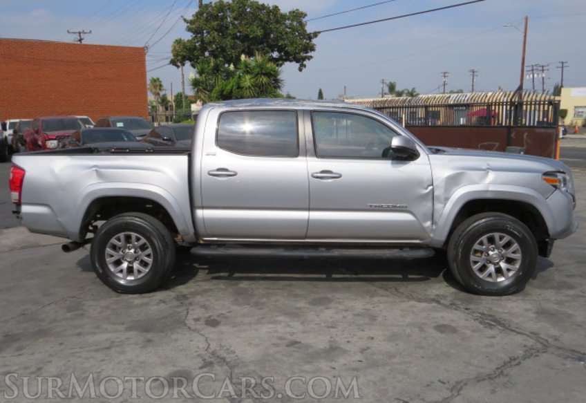 2017 Toyota Tacoma - Image 5