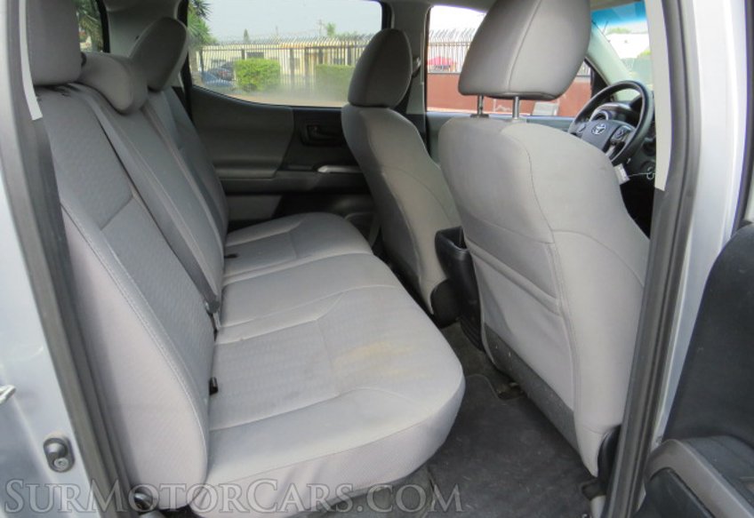 2017 Toyota Tacoma - Image 31