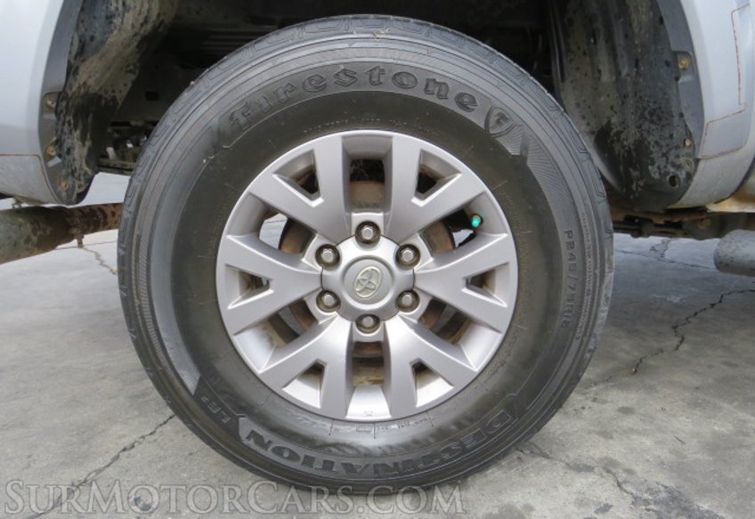 2017 Toyota Tacoma - Image 17