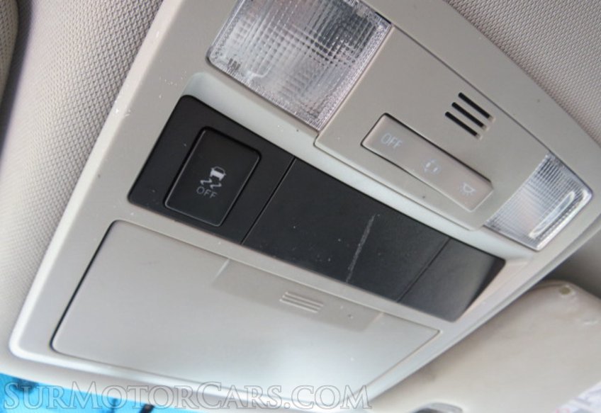 2017 Toyota Tacoma - Image 38