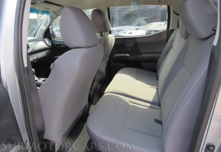 2017 Toyota Tacoma - Image 28