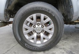 2017 Toyota Tacoma - Image 17