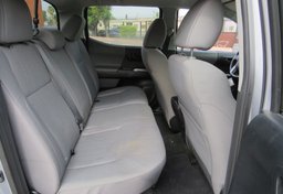 2017 Toyota Tacoma - Image 30