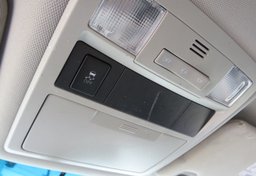 2017 Toyota Tacoma - Image 38